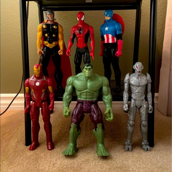 Marvel Other - Marvel Action Figures